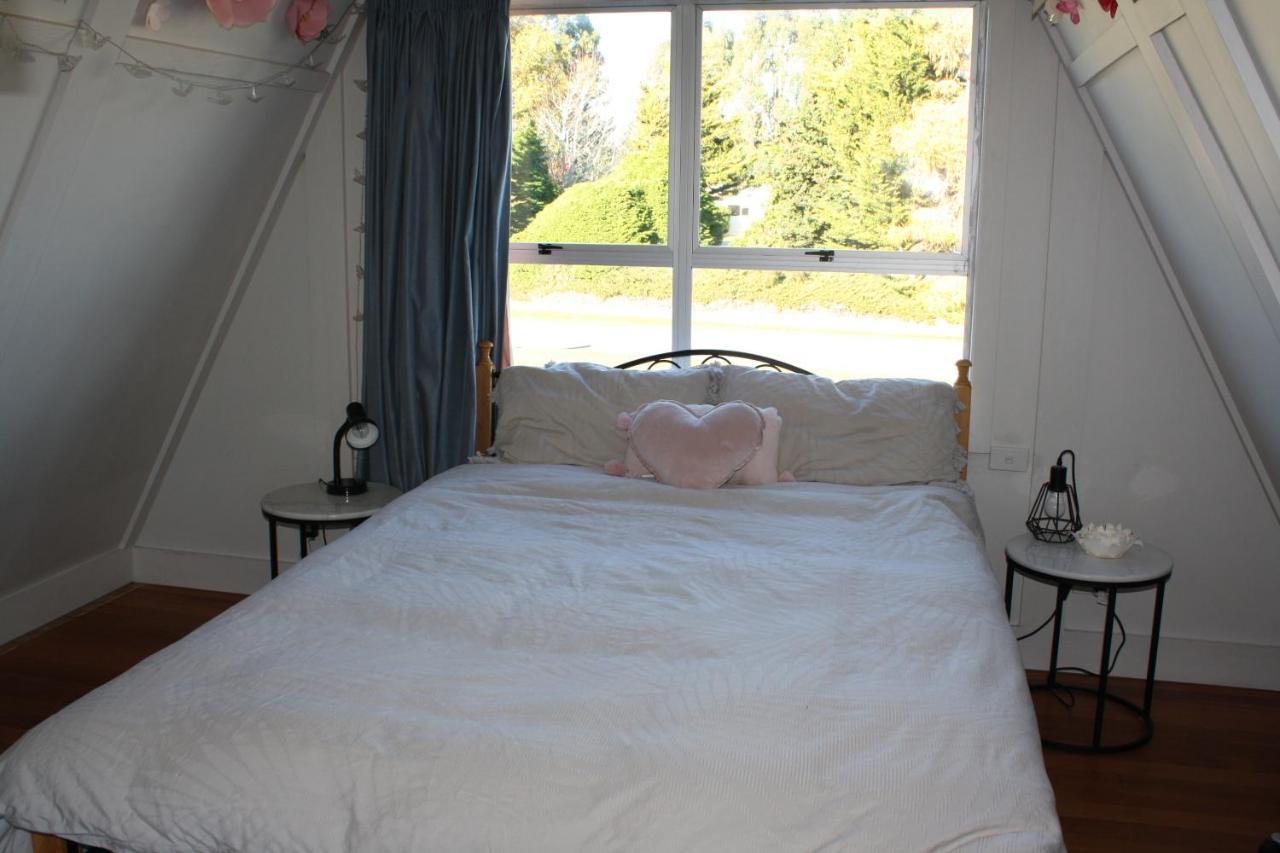 Classic A-Frame On Milford Te Anau Extérieur photo